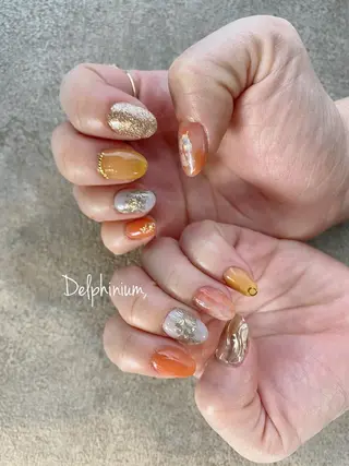 ネイル 岡本 友恵のネイルデザイン