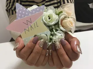 カラー ネイル マツエク・マツパ 指名支持率NO.1 スタイリストのヘアスタイル