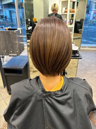 カラー みやもと みくのヘアスタイル