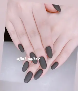ネイル JINI NAIL所属・ジニ ネイルのネイルデザイン