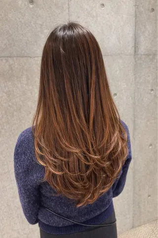 セミロング 南 菜花のヘアスタイル