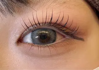 パーマ tiara 堺東店のマツエク・マツパデザイン