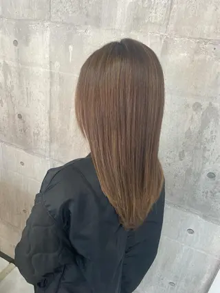 ミディアム _WHITE 浜松 店長 もえかのヘアスタイル