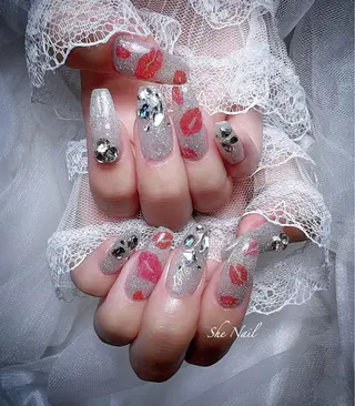 ネイル She   Nail所属・ISA_ BELLAのネイルデザイン