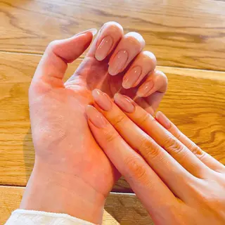 ミディアム ネイル De-soin所属・野澤 恵のネイルデザイン