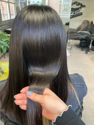 ロング 髪質改善☺︎縮毛矯正 ふじい まりんのヘアスタイル