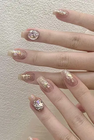 ネイル AB マツエクネイルサロンのネイルデザイン