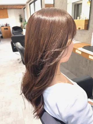 セミロング カラー yuzuki 【北谷】のヘアスタイル