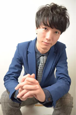 ショート ミディアム カラー パーマ メンズ 高橋 隆一のヘアスタイル