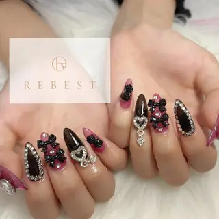 ネイル REBEST nailのネイルデザイン
