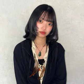 ショート カラー ★デザインカラー ハイトーン ももか★のヘアスタイル