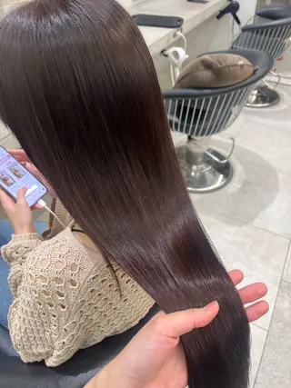 ロング カラー sweetroom辻堂所属・こと 🐰のヘアスタイル