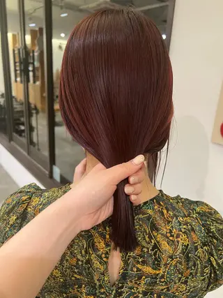 カラー 杉岡 ちさのヘアスタイル