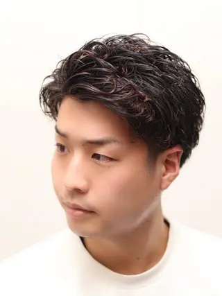 メンズ HAIR&GROOMING YOSHIZAWA Inc所属・渡邊 絢のヘアスタイル