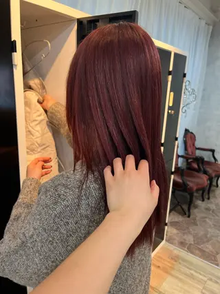 ロング カラー apollo yokohama所属・レイヤーカット/ ハイトーン/ミノリのヘアスタイル