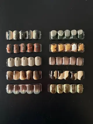 ネイル R2-O2 nailのネイルデザイン