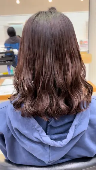 ミディアム パーマ コテ巻き風パーマ✨ かつみのヘアスタイル