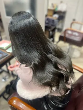 ロング カラー 🫧ぷる艶カラー🫧 Yuubi🦩のヘアスタイル