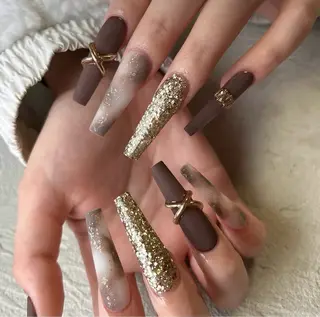 ネイル BEAUTY NAIL SALON所属・beautynail Emiのネイルデザイン