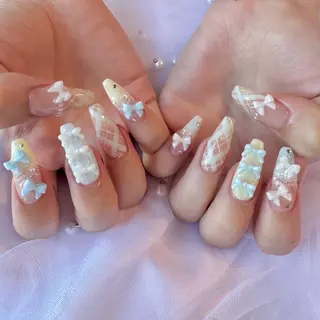 ネイル nail salon e'mu💐のネイルデザイン