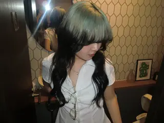 ロング Elilume 代々木店所属・Elilume MIYUのヘアスタイル