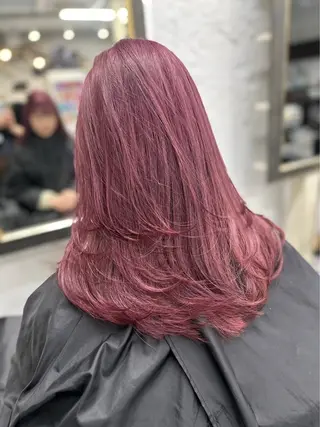 ロング カットカラー🩷 五島桜樫のヘアスタイル
