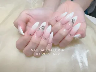 ネイル ネイルサロン ルミア Lumia 店長のネイルデザイン
