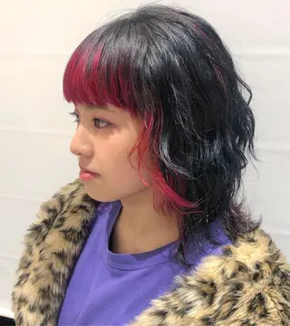 ミディアム HOLON池袋所属・ウルフカット ハッシュカット/七海のヘアスタイル