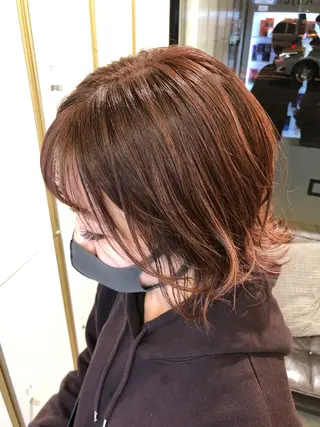 ミディアム カラー 渕向 克海のヘアスタイル