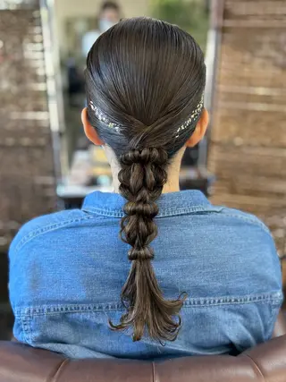 ロング ヘアアレンジ 沢田 瞳のヘアスタイル