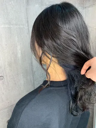 セミロング カラー パーマ 小関 茅里のマツエク・マツパデザイン