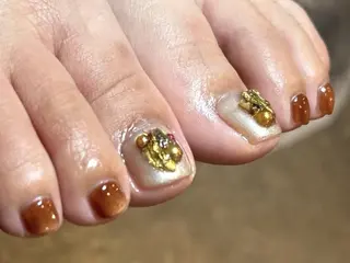 ネイル 花岡 美沙子のネイルデザイン
