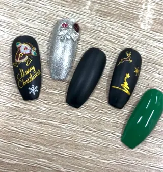 ネイル Munail サロン所属・むねいる nail salonのネイルデザイン