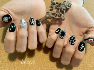 ネイル liberté (リベルテ)のネイルデザイン