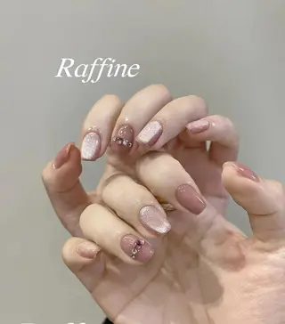 ネイル RAFFINE 月🦋🩵のネイルデザイン
