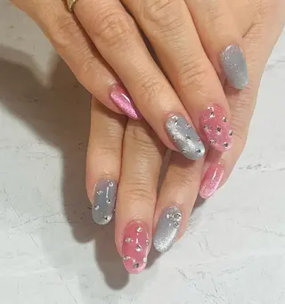 ネイル ヘア＆エステ フォーチュン所属・加藤 絵美のネイルデザイン