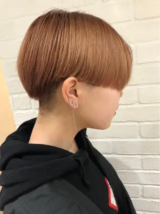 ショート フジサキ ケンのヘアスタイル