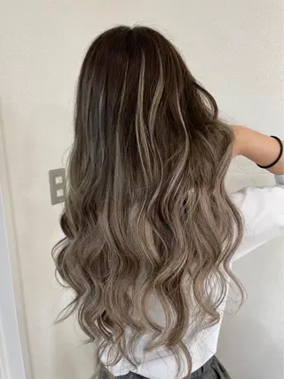 ロング カラー エクステ×ハイトーン 🌈KEISUKEのヘアスタイル