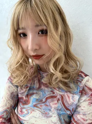 セミロング カラー ヘアアレンジ 似合わせレイヤー 海外風レイヤーmioのヘアスタイル