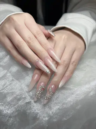 ネイル a.nail所属・早川 明日香のネイルデザイン