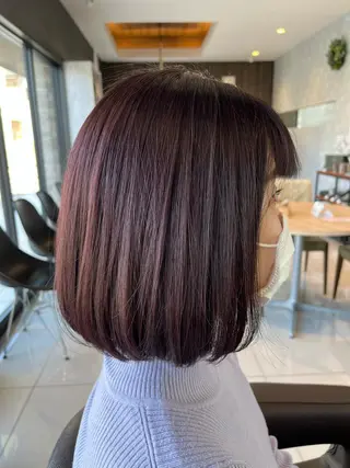 ショート カラー RAY Field 小佐井悠未のヘアスタイル