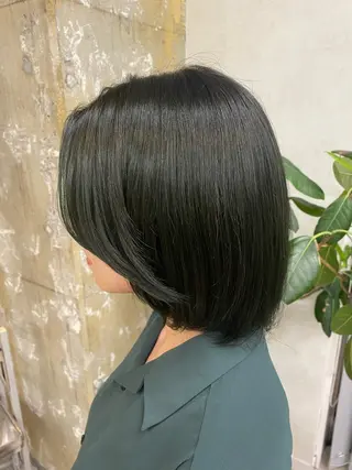 ショート Misaki ║ツヤカラーのヘアスタイル