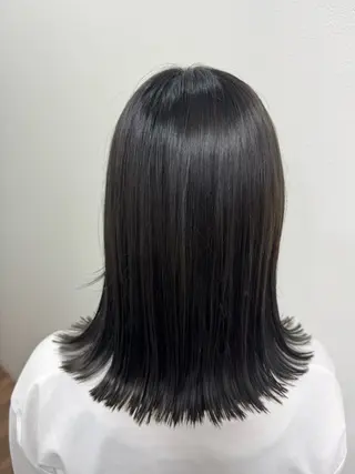 セミロング 上田 愛美のヘアスタイル
