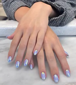 ネイル 高木 維麗絲のネイルデザイン