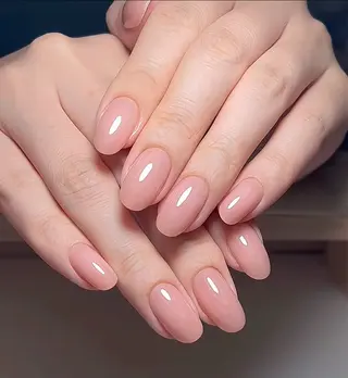 ネイル KARI ネイルサロンのネイルデザイン