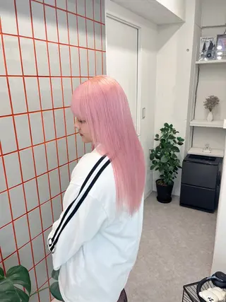 ロング カラー PELE所属・盛れる💖ミルクティ ー💍🎀yuiのヘアスタイル