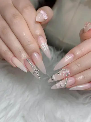 ネイル Lumi Nailのネイルデザイン