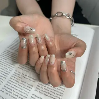 ネイル RooM -produce by maynail-所属・RooM -mizuki-のネイルデザイン