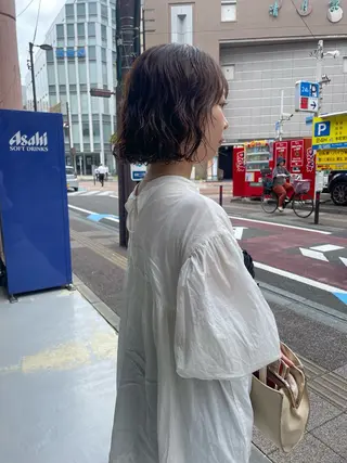 ショート パーマ 渥美 怜子のヘアスタイル