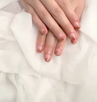 ネイル pink ladyサロン所属・べ にのネイルデザイン